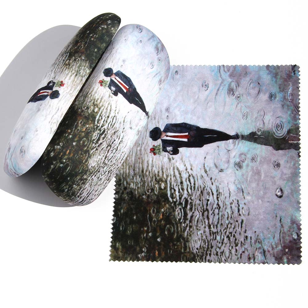 Theo Michael Romance Isn't Dead spectacle case, includes design cleaning cloth